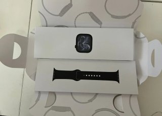 Apple Watch, cinturino bianco nuovo