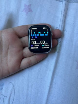 Apple Watch, cinturino bianco nuovo