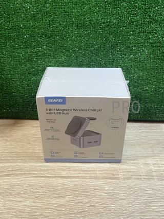 Caricatore pieghevole MagSafe 3 in 1 BENFEI