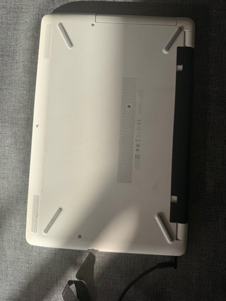 Portátil HP 17,3 i5 8GB RAM 1TB