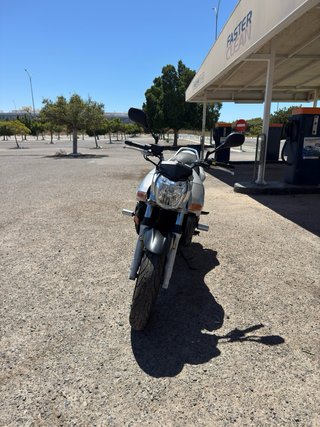 Suzuki GSR 600 Naked 2007