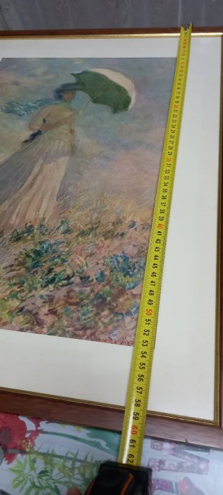 Quadro soggetto con donna col  cappellino