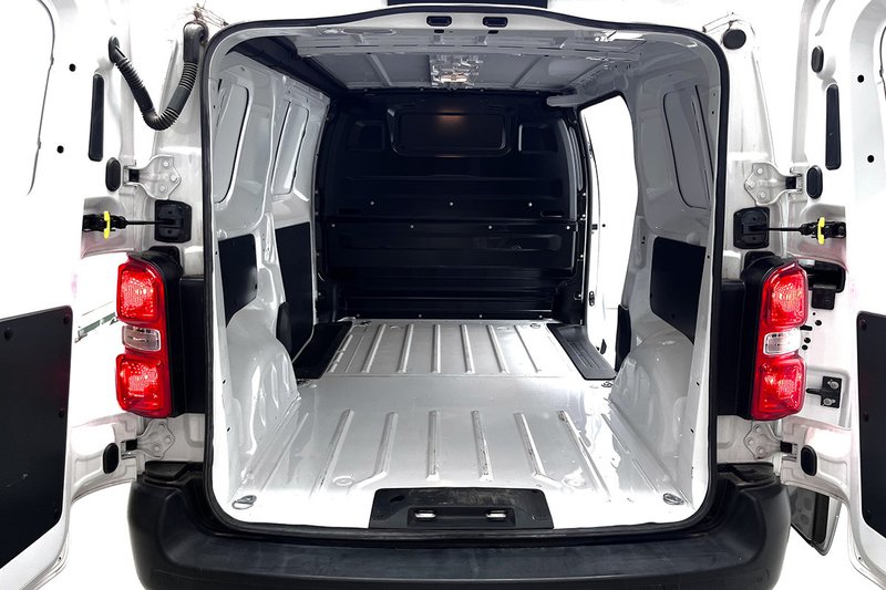Peugeot Expert 2023, foto 17
