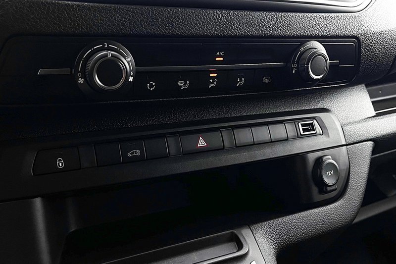 Peugeot Expert 2023, foto 21