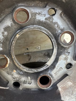 Rueda 185/60 R14 con llanta