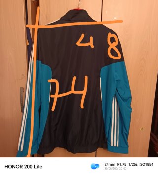 Chaqueta deportiva Adidas Talla M
