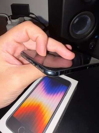iPhone SE 2022 64GB Nero