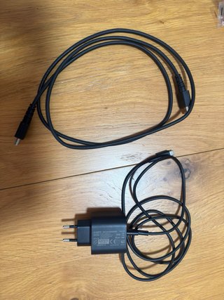 Pacchetto Nintendo Switch (Come Nuovo)