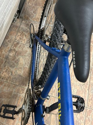 Bicicleta BTT HADOR Azul y Amarilla