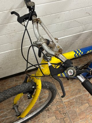 Bicicleta BTT HADOR Azul y Amarilla