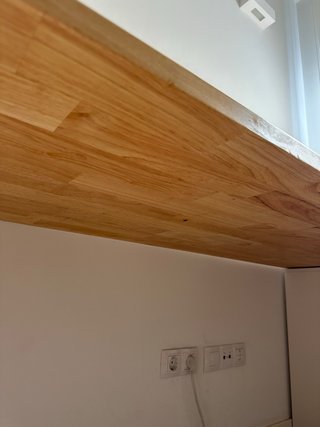 Scrivania in legno naturale per 2 persone con cassettiera