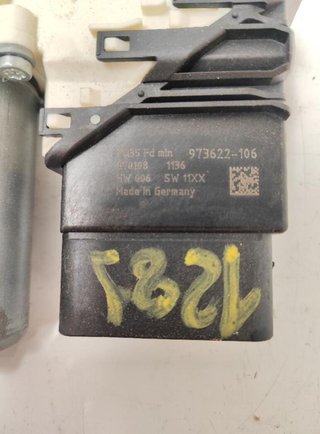 Volkswagen 288233 motor elevalunas 974198113