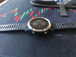 Reloj Garmin fénix 5 plus Plata y Negro