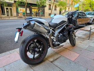Triumph Speed Triple 1050 RS 10.000km