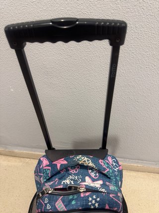 Mochila Totto con ruedas azul y morada