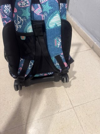 Mochila Totto con ruedas azul y morada