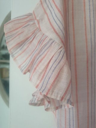 Blusa Zara volantes rayas S