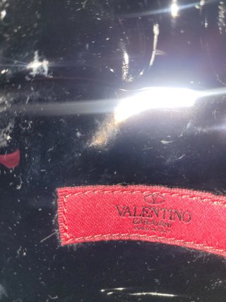 Borsa secchiello Valentino Garavani borchie oro