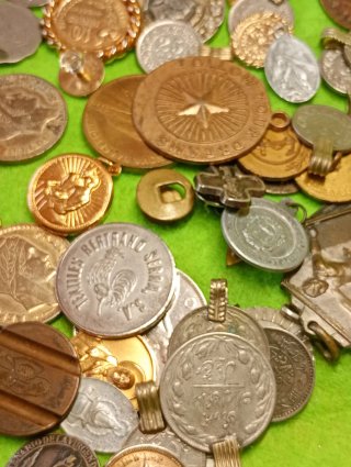 Lote de Medallas .monedas tokens..