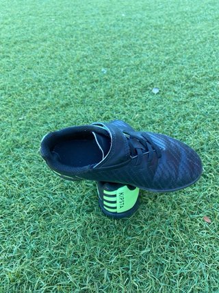 Botas de fútbol multitacos Talla 26/27