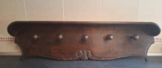 Colgador madera castaño