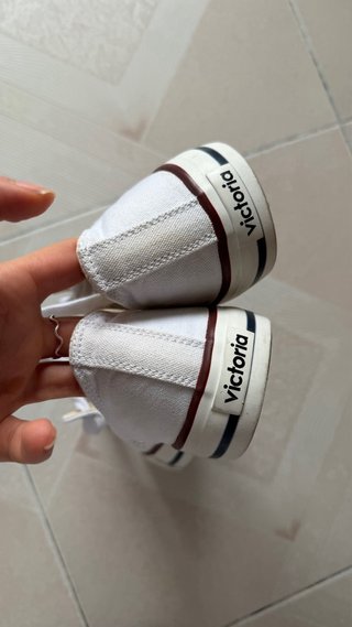 Zapatillas Victoria Blancas Talla 38
