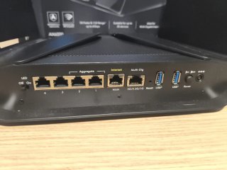 Router WiFi NETGEAR AX12 12-Stream