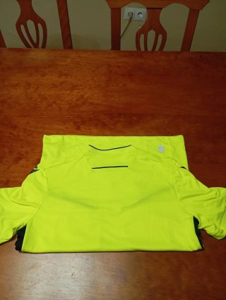 Camiseta árbitro RFEF Negra y Amarilla