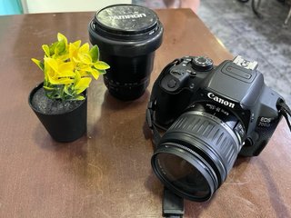 Canon EOS 700D Cámara DSLR