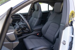 Porsche Macan 4
