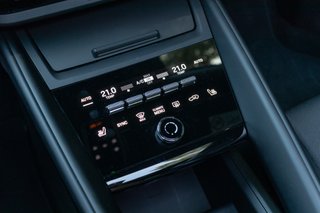 Porsche Macan 4