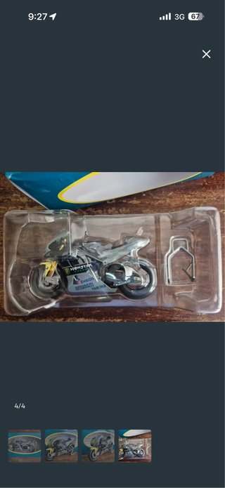 Moto Valentino Rossi 1/12