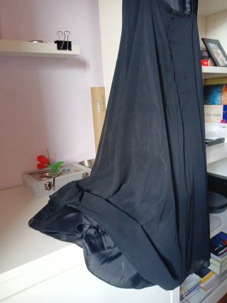 Vestido negro largo encaje niña