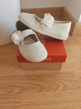Zapatos Chuches Talla 26