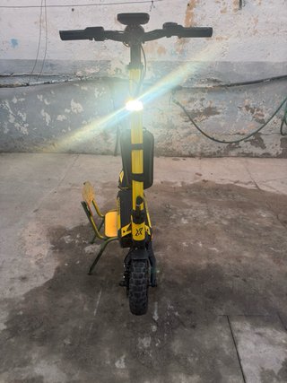 Patinete Eléctrico Amarillo EcoXtreme
