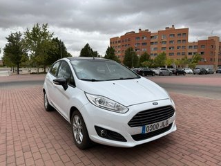 Ford Fiesta 1.0 EcoBoost titanium 100 cv