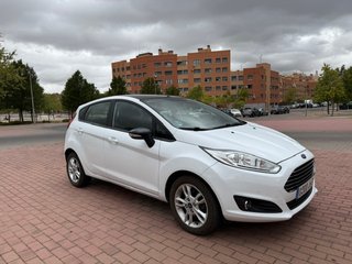 Ford Fiesta 1.0 EcoBoost titanium 100 cv