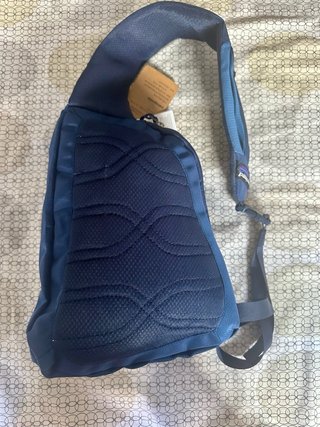Mochila Bandolera Patagonia Atom 8L Azul