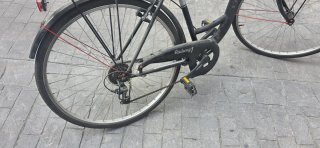 Bicicleta urbana con silla para bebé