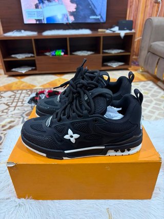 Scarpe Louis Vuitton nere e bianche