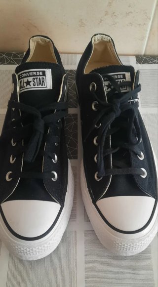 Converse All Star Negras Talla 40. Sin estrenar.