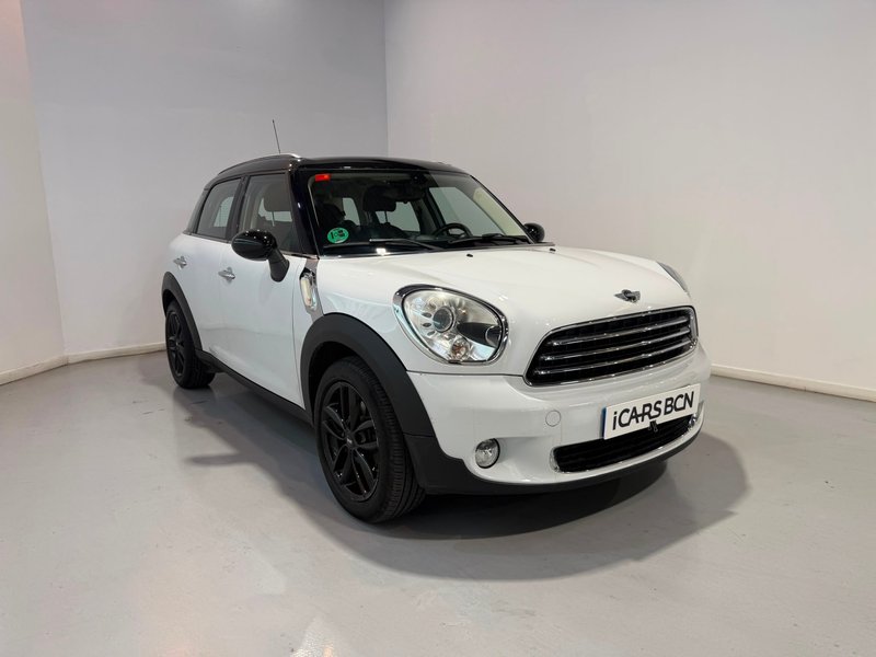 MINI Countryman Cooper 2011, foto 3