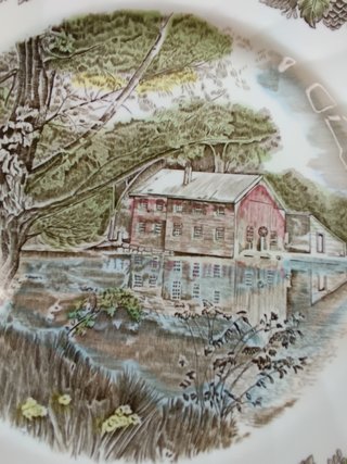 7 Platos Johnson Bros Old Mill
