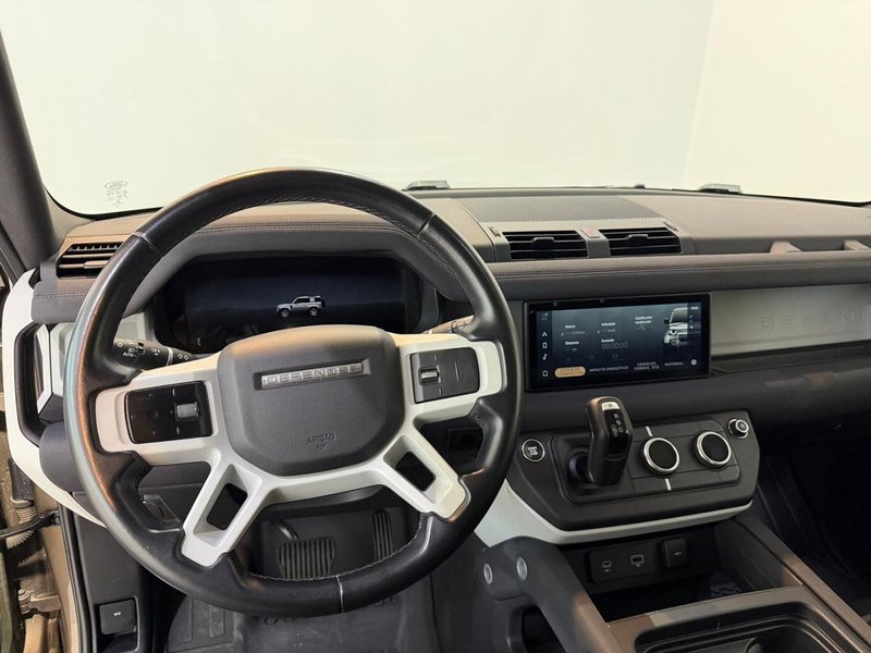 Land Rover Defender 2023, foto 9