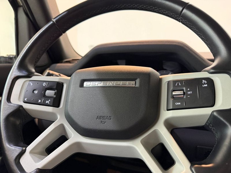 Land Rover Defender 2023, foto 15