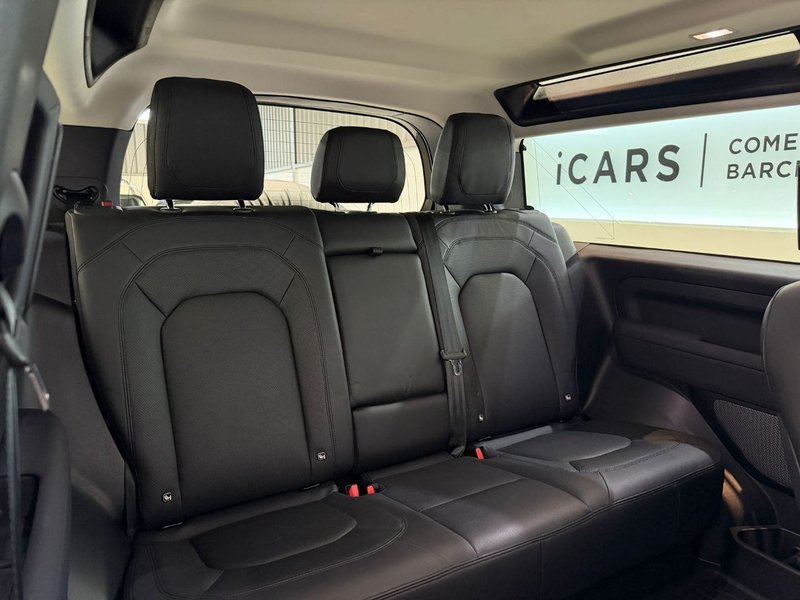 Land Rover Defender 2023, foto 22