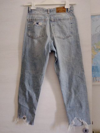 Jeans strappati donna
