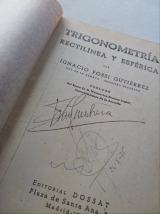 Trigonometría rectilínea y esférica. Año 1943.