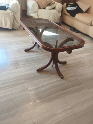Mesa auxiliar madera y cristal clásica