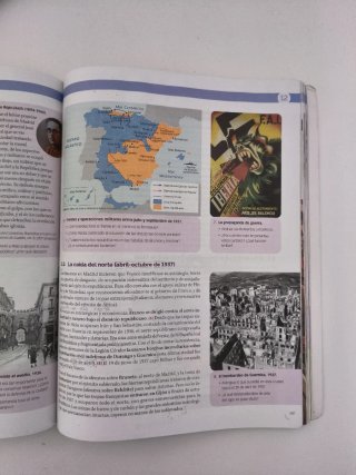 HISTORIA DE ESPAÑA 2 BTO CONSTRUYENDO MUNDOS
